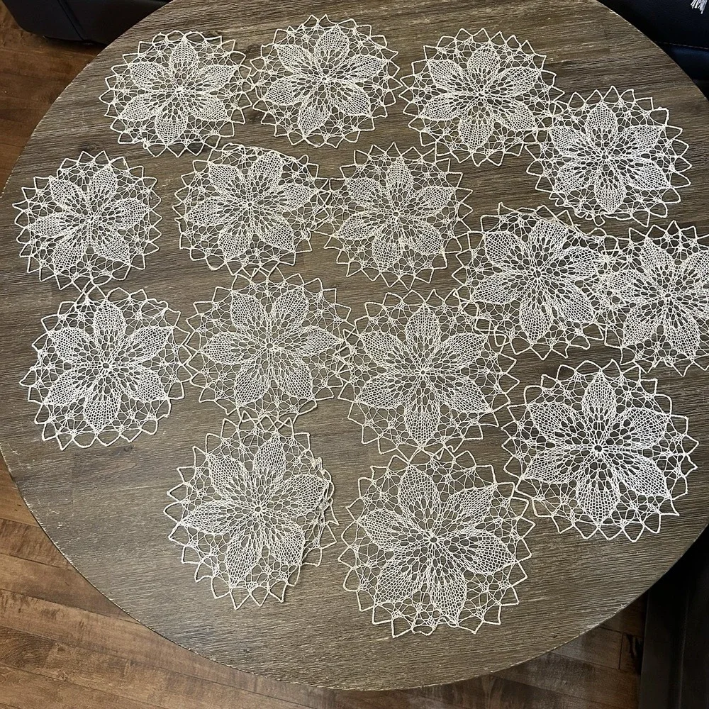 Antique Handmade Crochet Lace Doilies Lot 15 Matching Floral 8-9